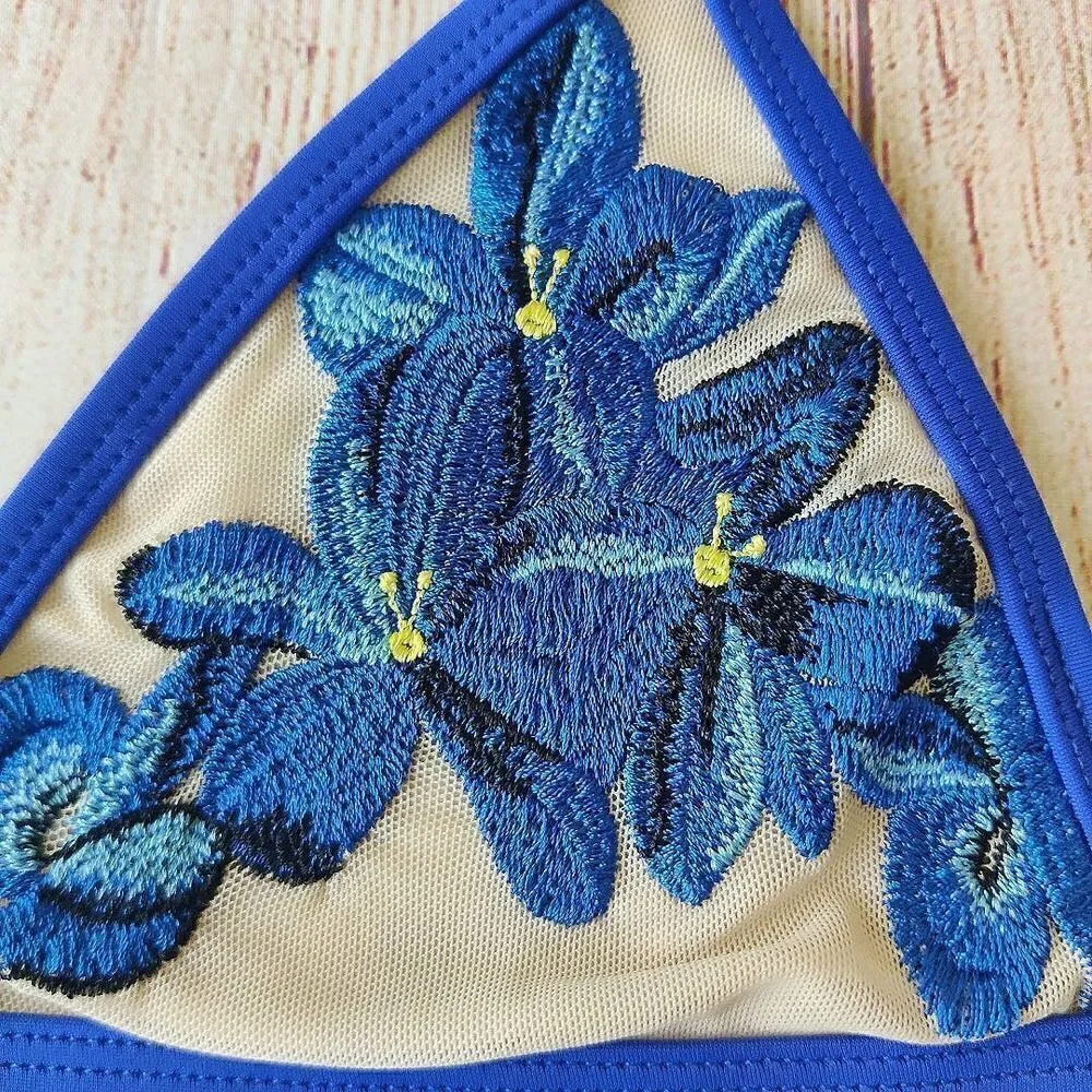 Topshop triangle embroidered mesh floral bikini top sz 4